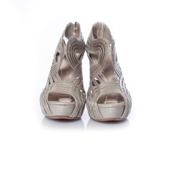 Prada, lasergeschnittene Plateau-Sandalen mit offener Zehenpartie - Image 3