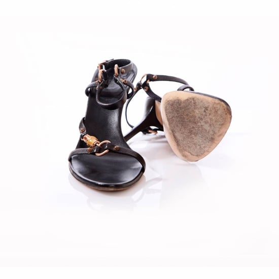 Gucci, schwarze Ledersandalen mit Bambus. - Image 6
