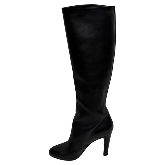 Christian Louboutin Stiefel mit Mandelspitze in schwarzem Leder kniehoch - Image 4