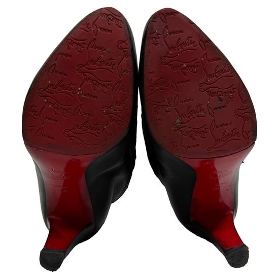Christian Louboutin Stiefel mit Mandelspitze in schwarzem Leder kniehoch - Image 5