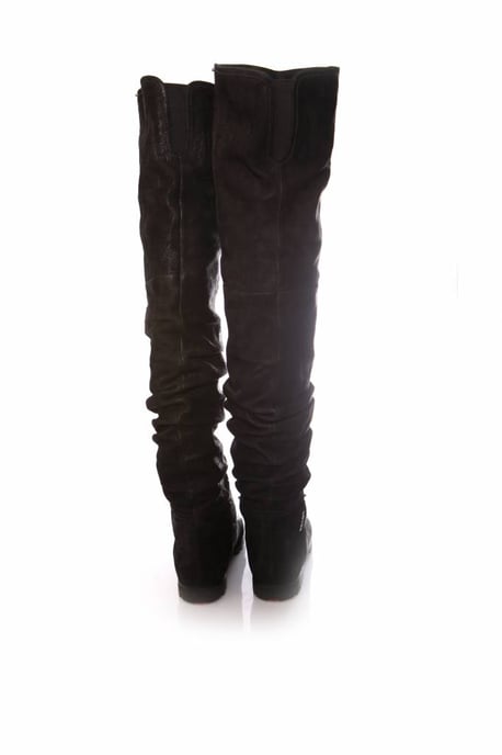 Prada, schwarze, lange Lederstiefel mit Knittereffekt. - Image 3