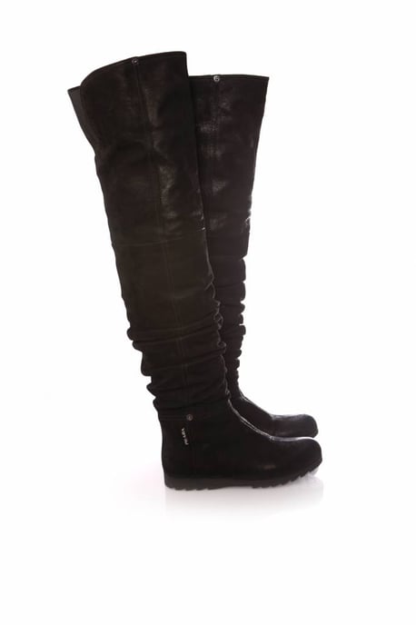 Prada, schwarze, lange Lederstiefel mit Knittereffekt. - Image 4