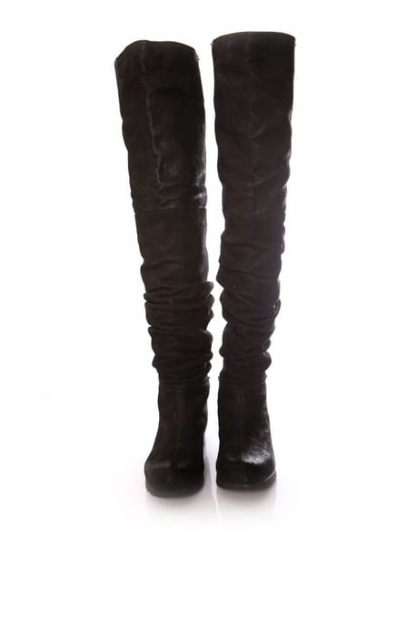 Prada, schwarze, lange Lederstiefel mit Knittereffekt. - Image 5