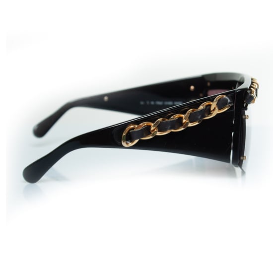 Chanel, Vintage-Sonnenbrille mit schwarzer Kette - Image 3