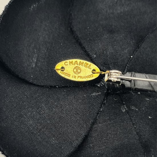 Chanel Vintage Stoffbrosche Kamelie - Image 3
