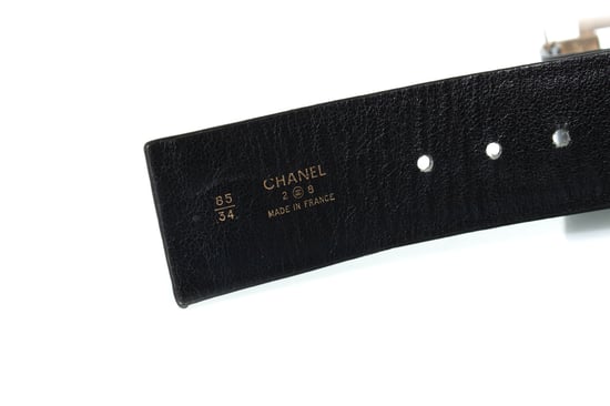 Chanel, Vintage-Gürtel aus schwarzem Leder mit Logo - Image 6