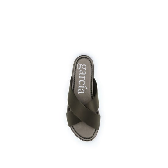 Pedro García Braune Seidensandalen - Image 4