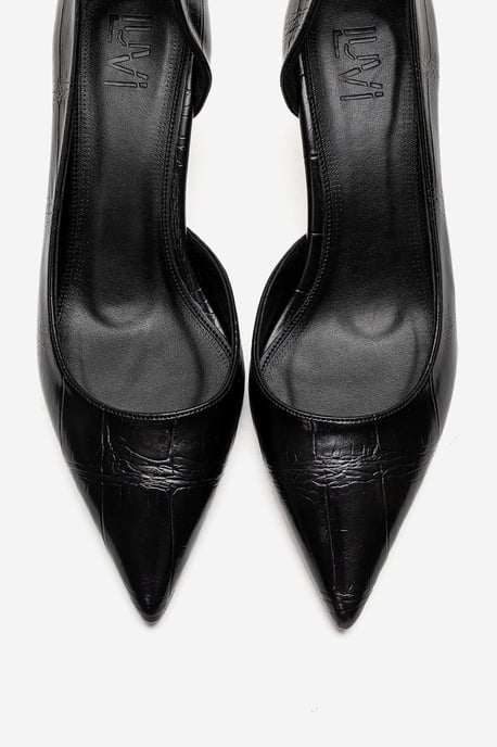 Arel Spitzer Pumps - Image 2