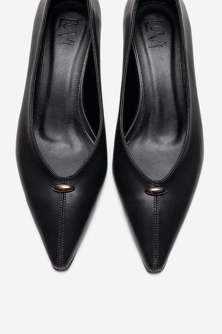Versay Spitzer Zehenbereich Kitten-Heel Pumps - Image 2