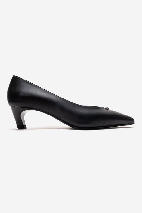 Versay Spitzer Zehenbereich Kitten-Heel Pumps - Image 4