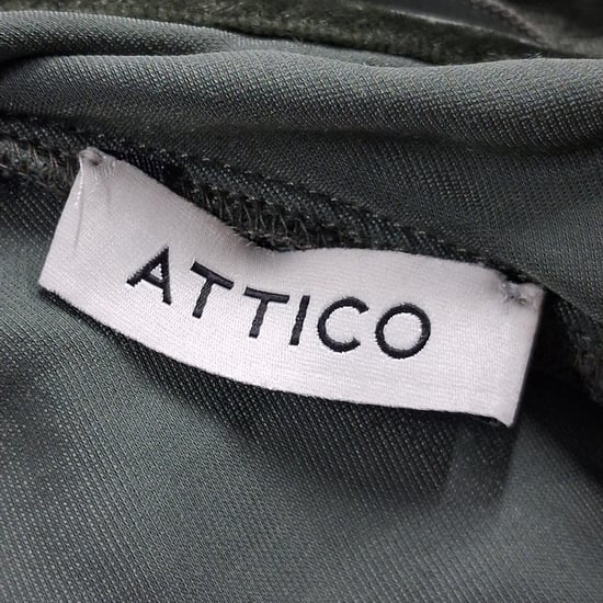 Das Attico Leticia Neckholder-Maxikleid aus olivgrünem Samt - Image 3