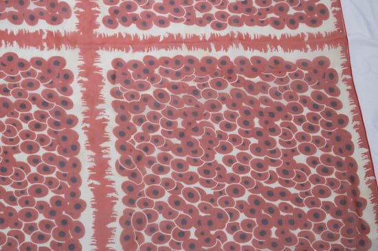Hermès, roter Seidenschal mit Blumenmuster - Image 6