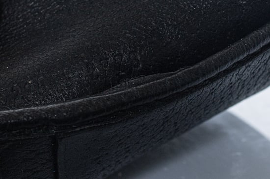 Gucci, schwarze Ledergeldbörse mit Biene - Image 6