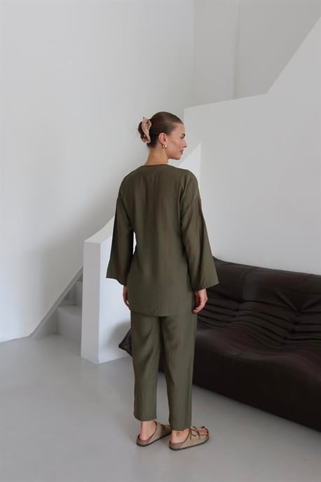 Knitterlook Textured Kimono Anzug Khaki - Image 4