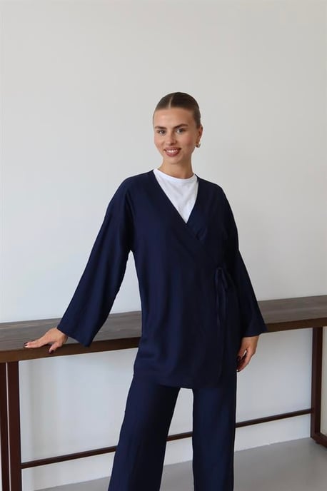 Knitterlook Textured Kimono Anzug Marineblau - Image 5