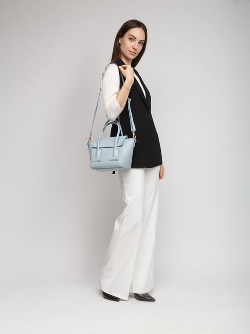 Giulia Monti Schultertasche Himmelblau - Image 5
