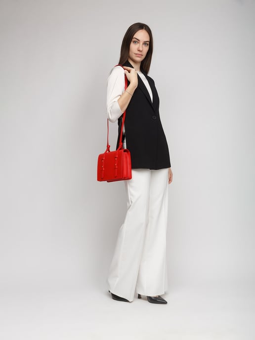 Giulia Monti Schultertasche Klassisches Rot - Image 5