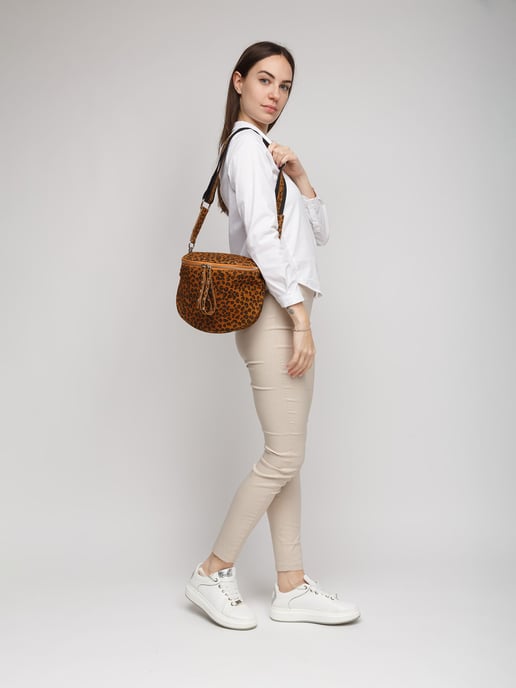 Giulia Monti Schultertasche Leopard - Image 5