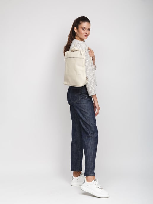 Giulia Monti Rucksack Hellbeige - Image 5