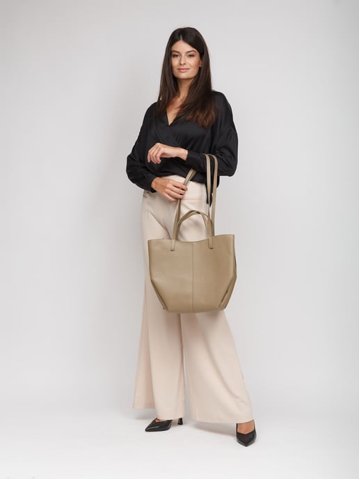 Giulia Monti Tragetasche Hell Taupe - Image 5