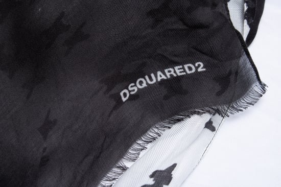 Dsquared2, schwarz-weiß bedruckter Schal - Image 3