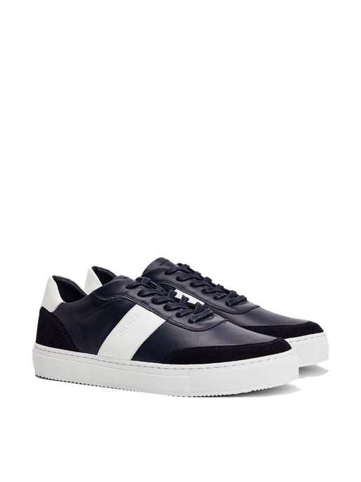 Premium-Sneaker mit Cupsohle und Streifen - Image 1