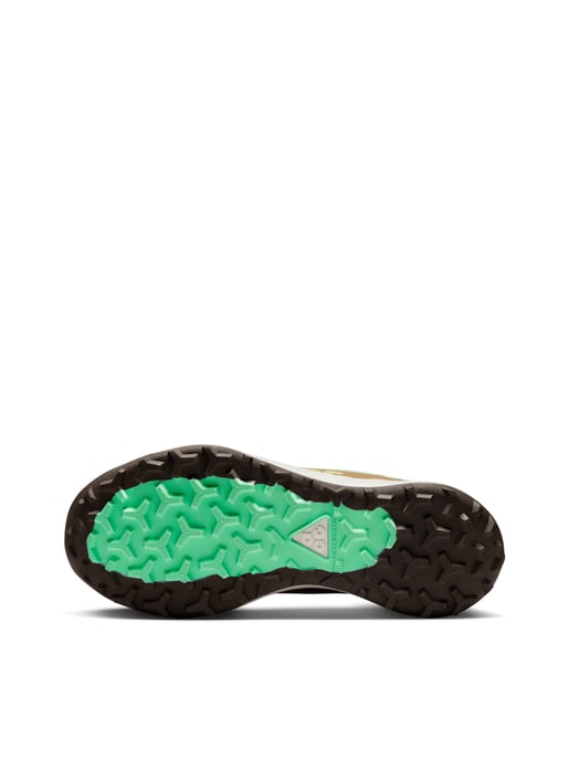 ACG Lowcate Limestone Sneakers - Image 5