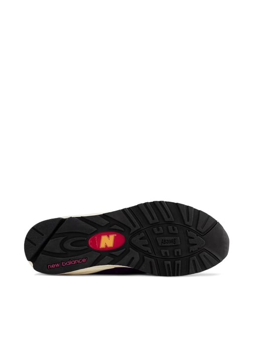 990v2 Made in USA x Teddy Santis Sneakers - Image 5