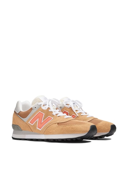576 Latte Sneakers, hergestellt in Großbritannien - Image 2