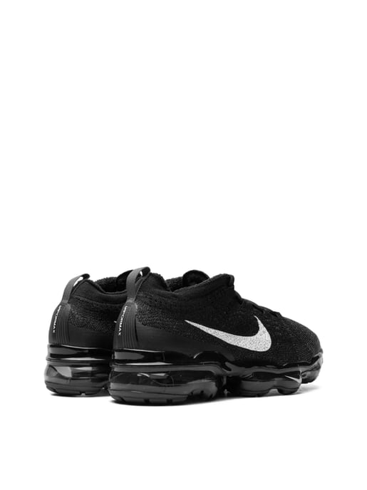 Air Vapormax 2023 Flyknit Sneakers - Image 3