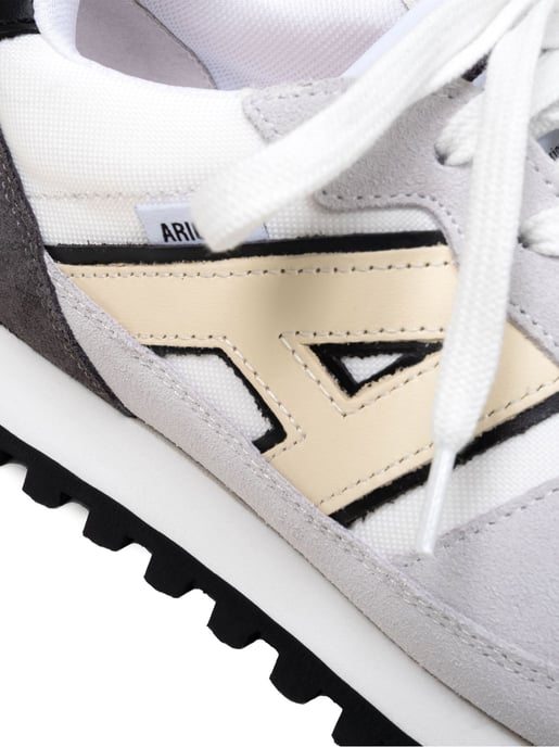 Aeon Runner Sneakers - Image 5