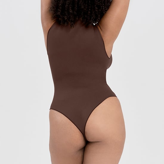 Damen-Essentials Ärmelloses Rollkragenbodysuit Formgebend Aus Recycling-Stretchmaterial - Image 5