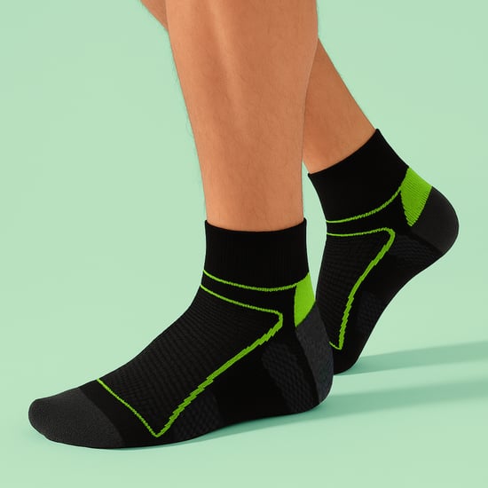 1 Pack Hochsichtbare Neon Low-Cut Fahrradsocken - Image 3