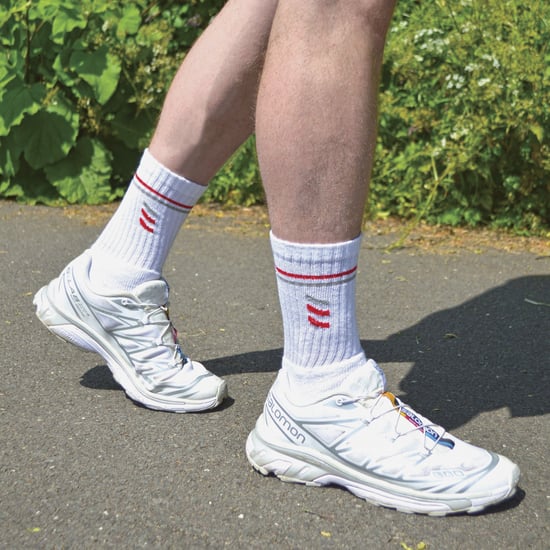 12 Paar Herren Retro Streifen Baumwoll-Sportsocken in Weiß & Schwarz - Image 4