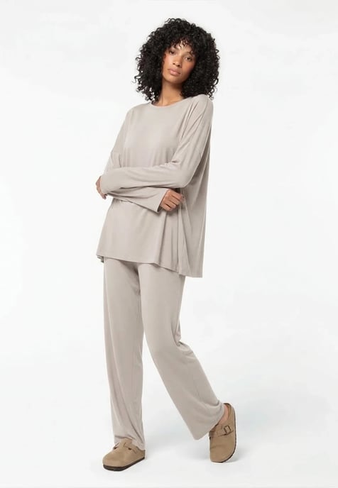Viscose Oversize Longsleeve BEIGE - Image 4