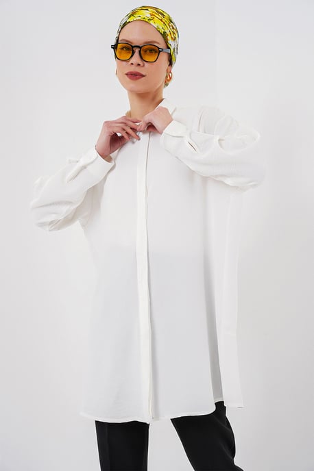 Oversized Langarm-Bluse mit Knopfleiste und Hemdkragen - Image 3