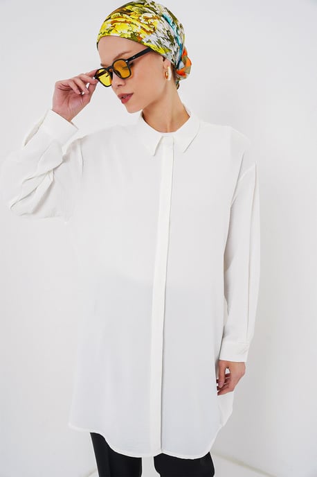 Oversized Langarm-Bluse mit Knopfleiste und Hemdkragen - Image 4