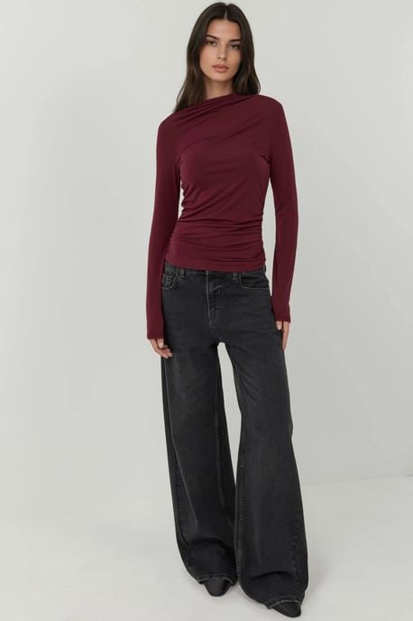 Bootsausschnitt-Bluse mit Raffung - Image 5
