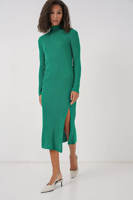 Strickkleid mit Rundhalsausschnitt - Image 2
