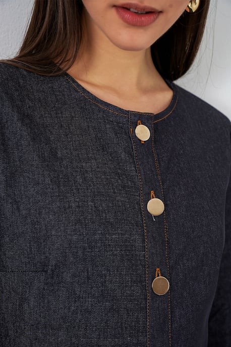 Gürteldesign Denim-Midikleid - Image 5