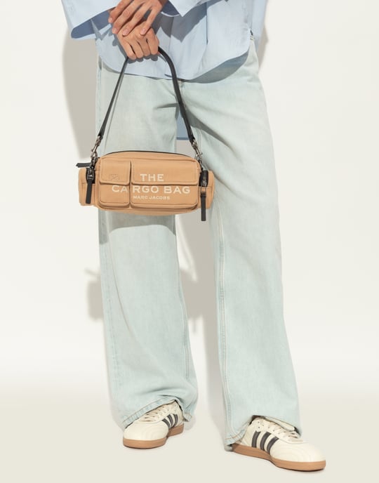 Die Cargo Logo Schultertasche - Image 6