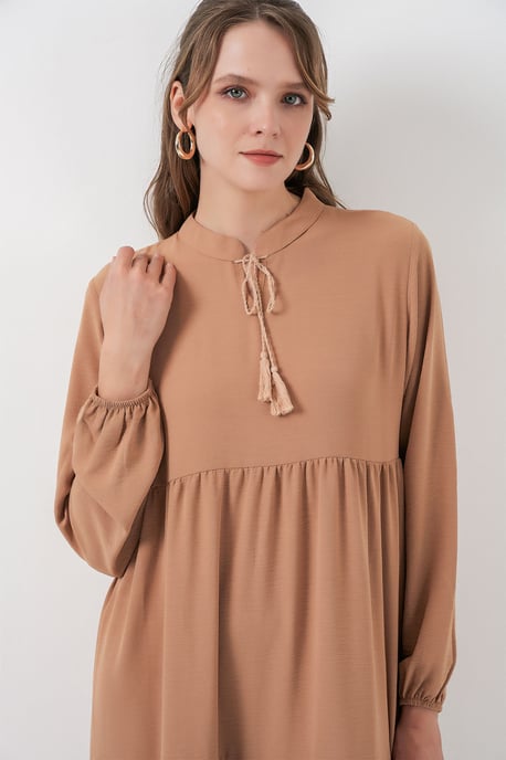 Maxikleid mit Schleifen-Detail - Image 4