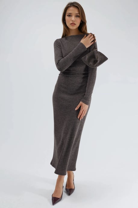 Drapiertes Maxikleid mit Bootsausschnitt - Image 4