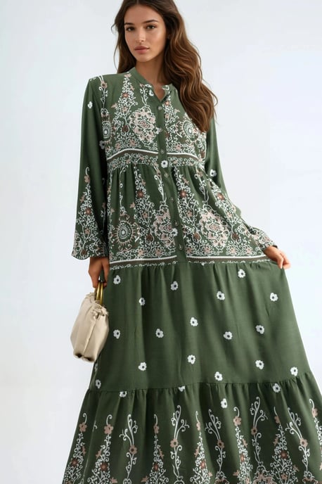 Komfortables gemustertes Maxikleid mit V-Ausschnitt - Image 3