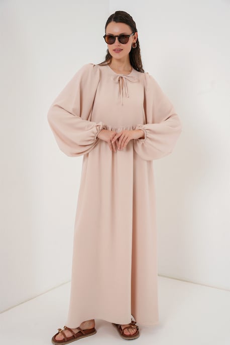 Gemustertes Maxikleid mit Schleife - Image 3