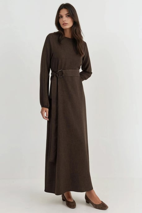 Maxi-Kleid mit langen Ärmeln und gewölbtem Detail - Image 5