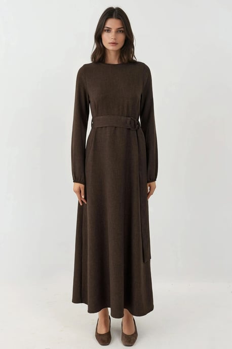 Maxi-Kleid mit langen Ärmeln und gewölbtem Detail - Image 6
