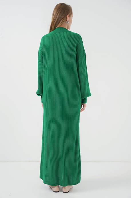 Texturiertes Strickkleid mit halbem Rollkragen und Reißverschluss - Image 6