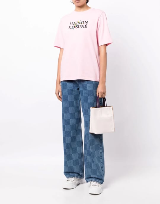 T-Shirt mit Blumenmuster und klassischem Logo - Image 2