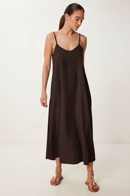 Lässiges Midi-Kleid mit U-Ausschnitt - Image 2